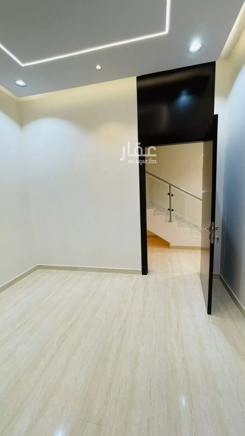 فيلا 5 غرف في العريجاء الغربية 2