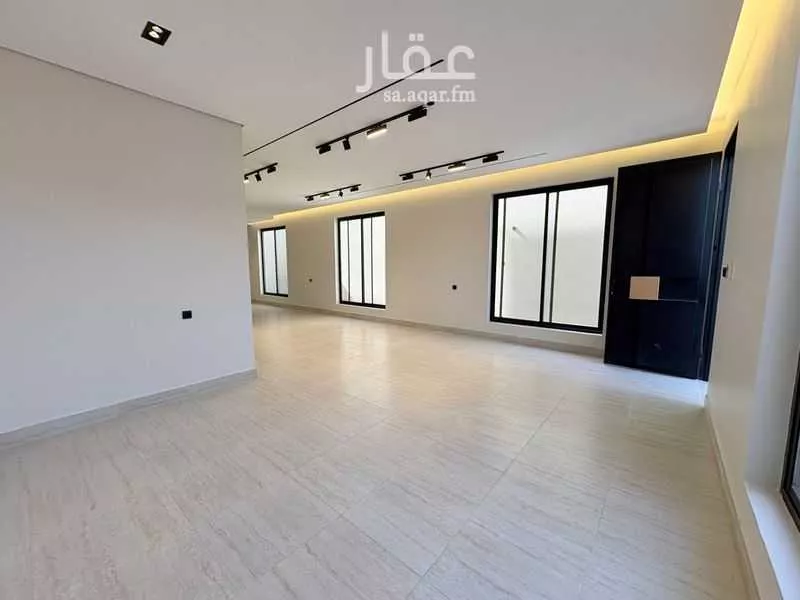 فيلا 5 غرف في الصفا 4