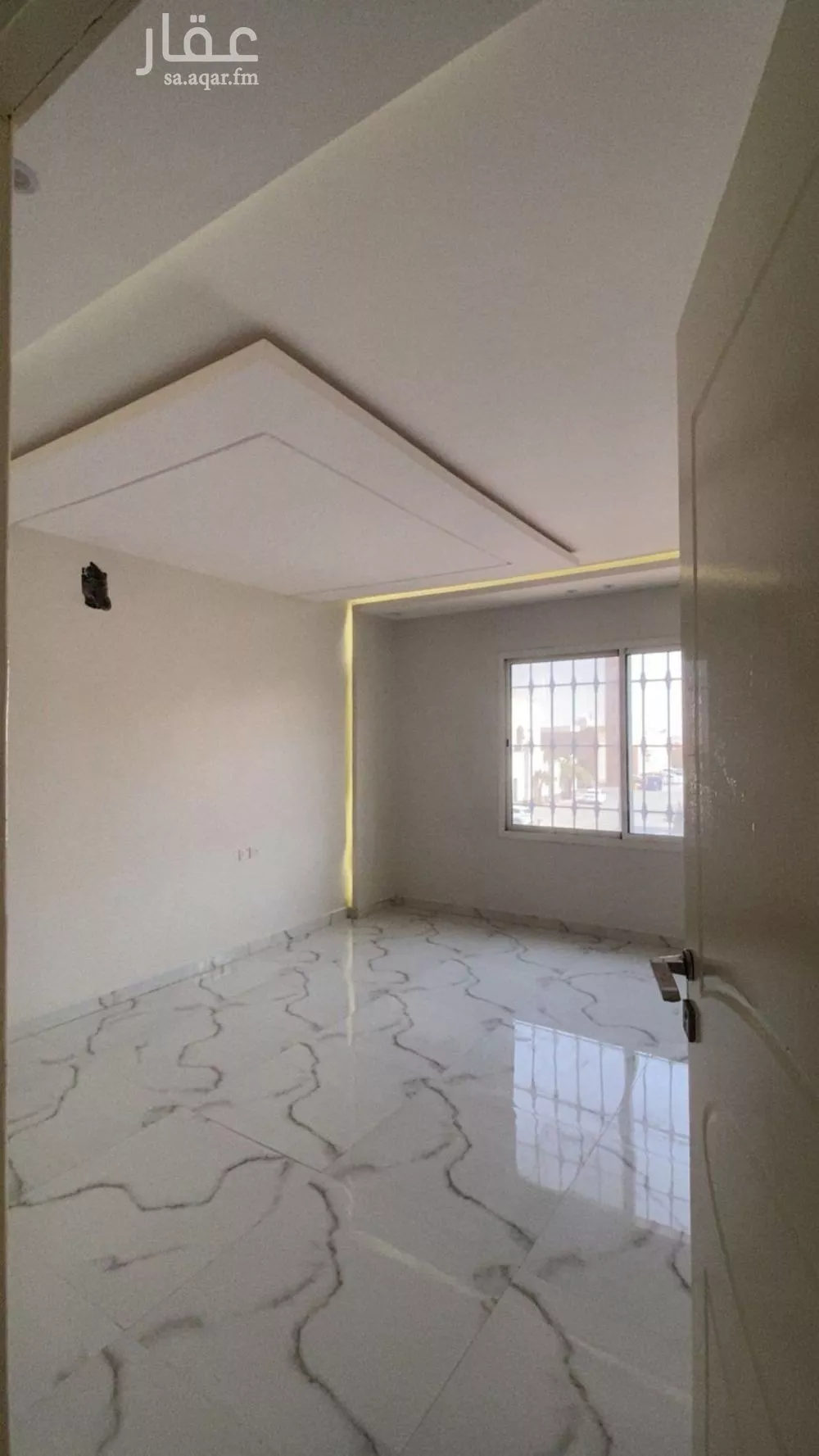 فيلا 7 غرف في القادسية 5