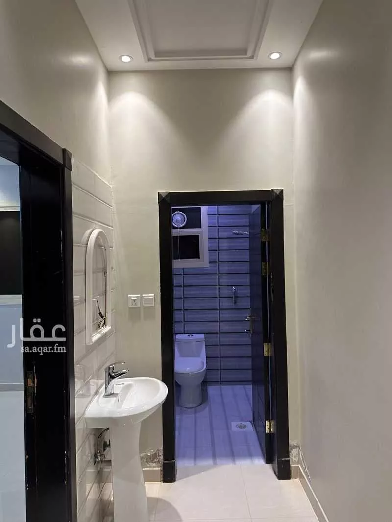 4 bedroom apartment in Dhahrat Laban, Riyadh 15