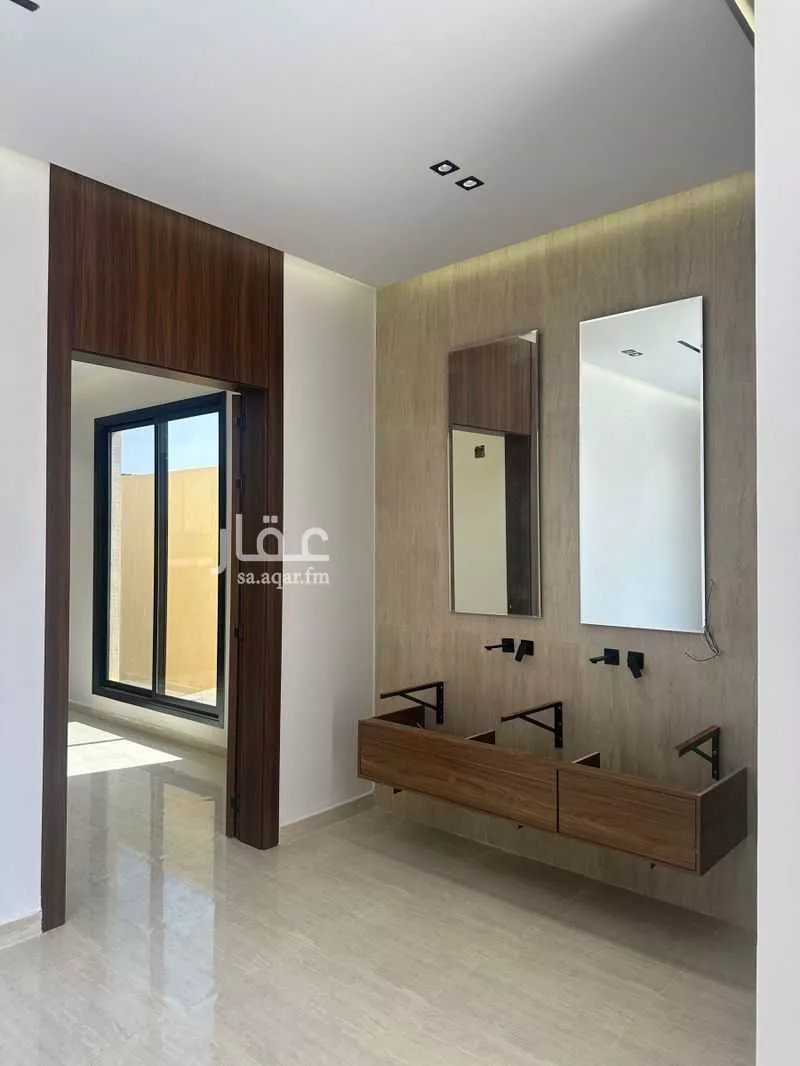 5 bedroom floor in Dahiat Namar 4