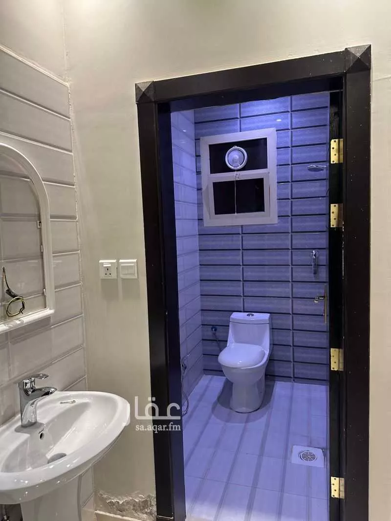 4 bedroom apartment in Dhahrat Laban, Riyadh 7