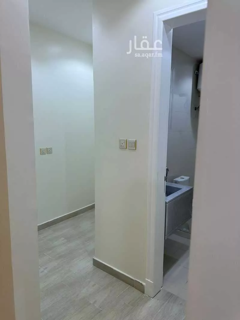 4 bedroom apartment in Al Uraija Al Gharbiyah, Riyadh 24