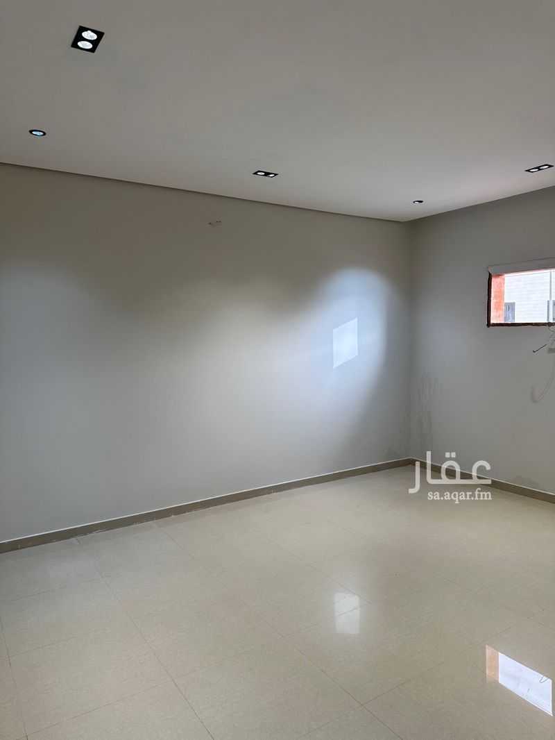 4 bedroom apartment in Riyadh 5