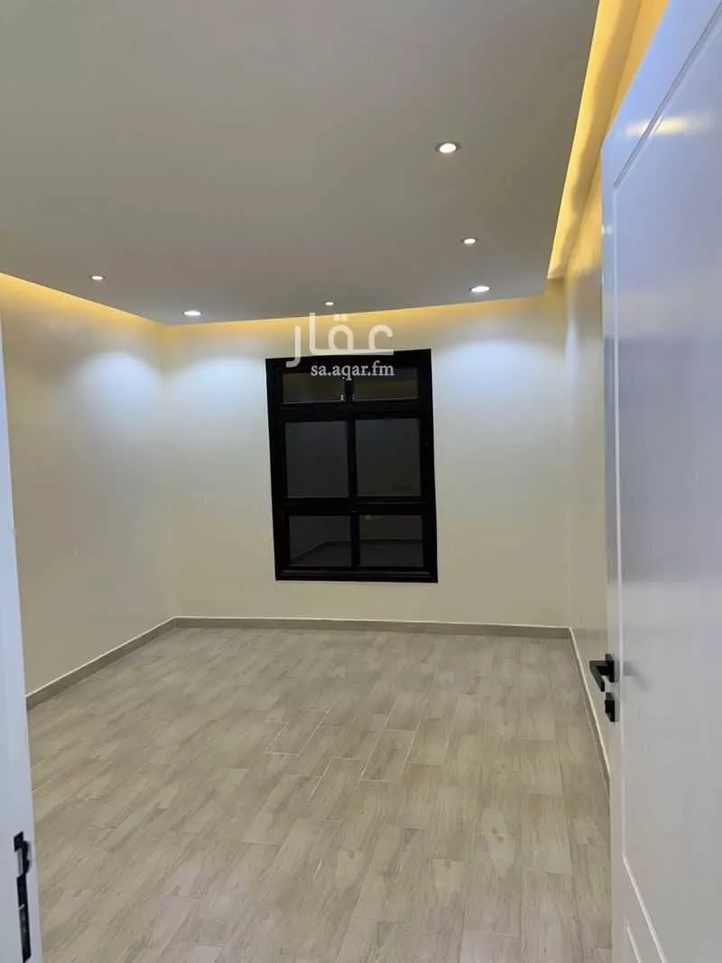 4 bedroom apartment in Al Uraija Al Gharbiyah, Riyadh 17