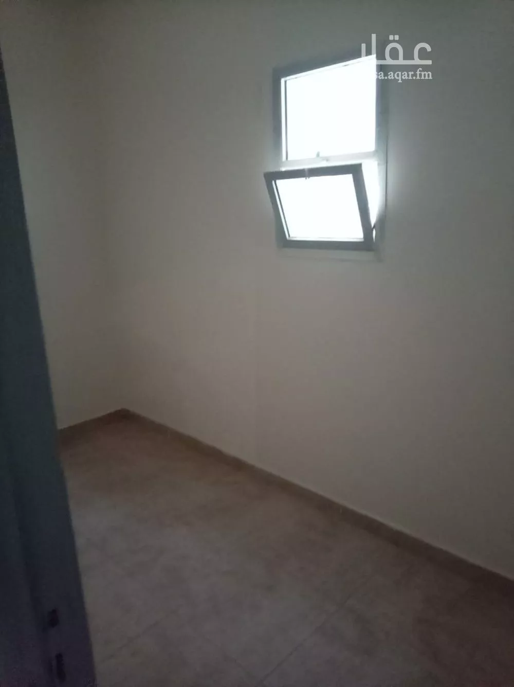 فيلا 5 غرف في العارض 4