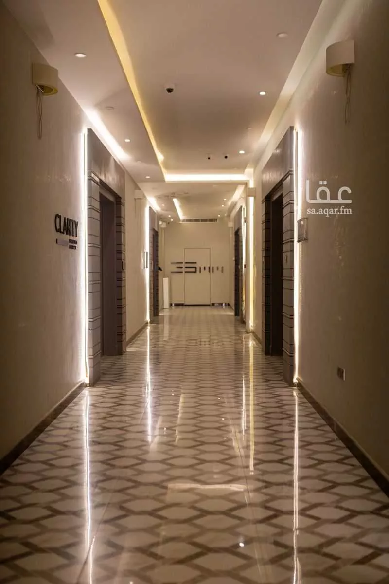 مكتب 1463 م² في النرجس 2