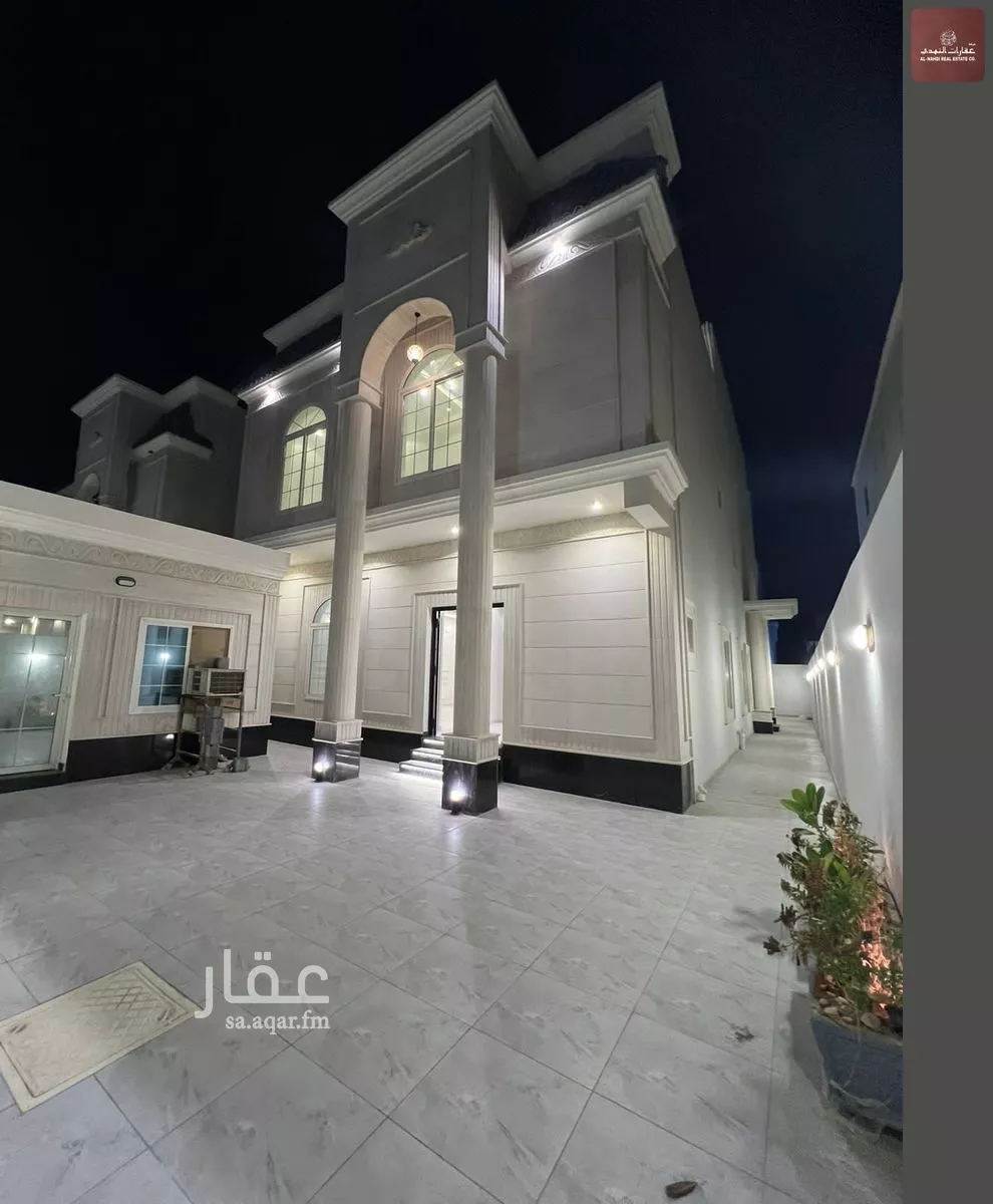 6 bedroom villa in Al Buhairah 3