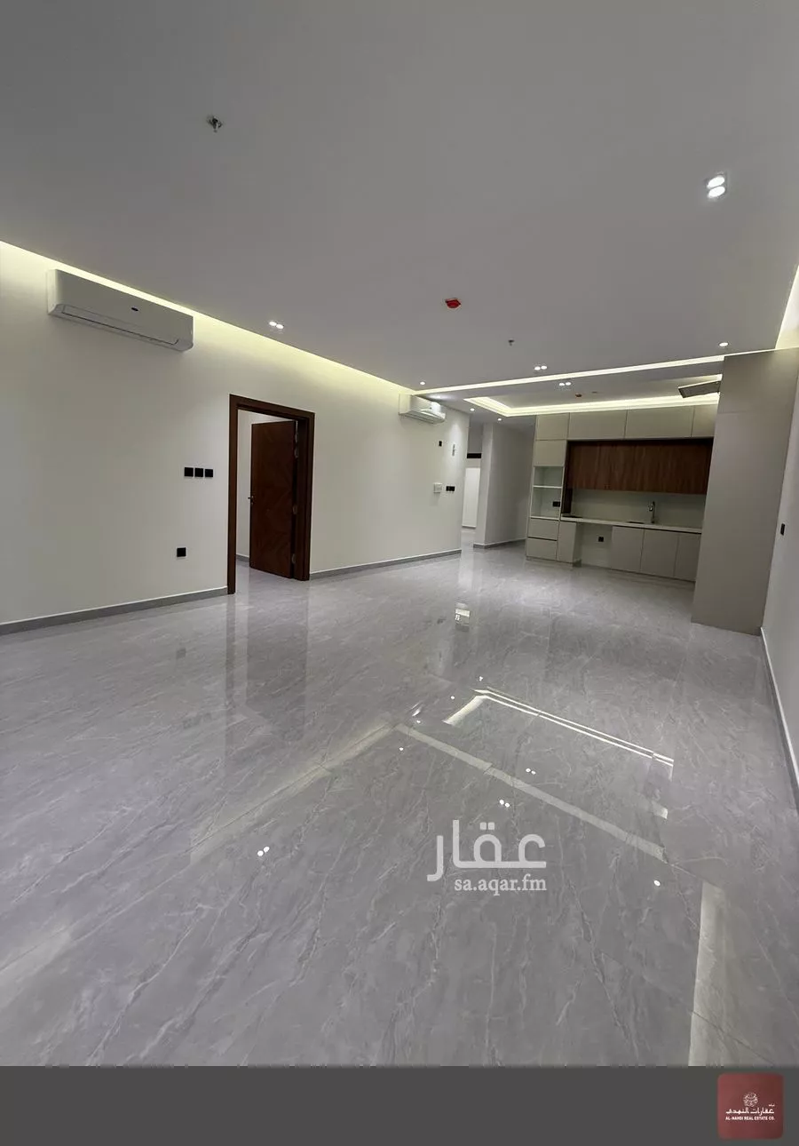 شقة 3 غرف في السيف 5