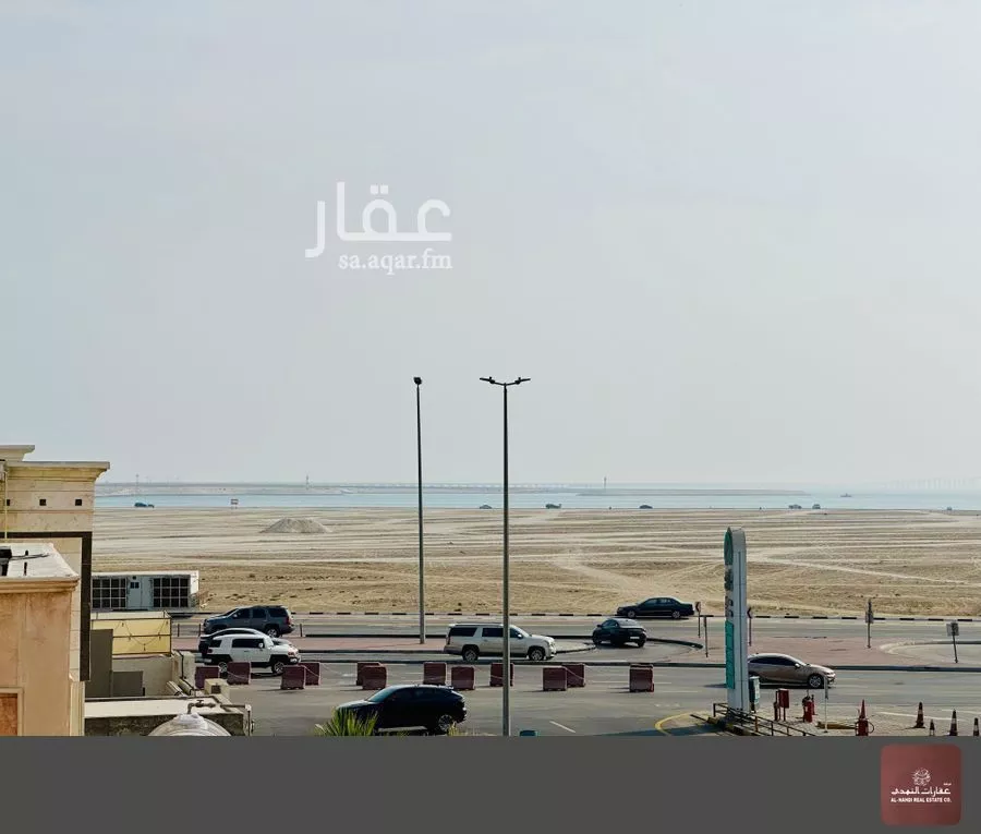 8 bedroom villa in Al Jisr, Eastern Province 27