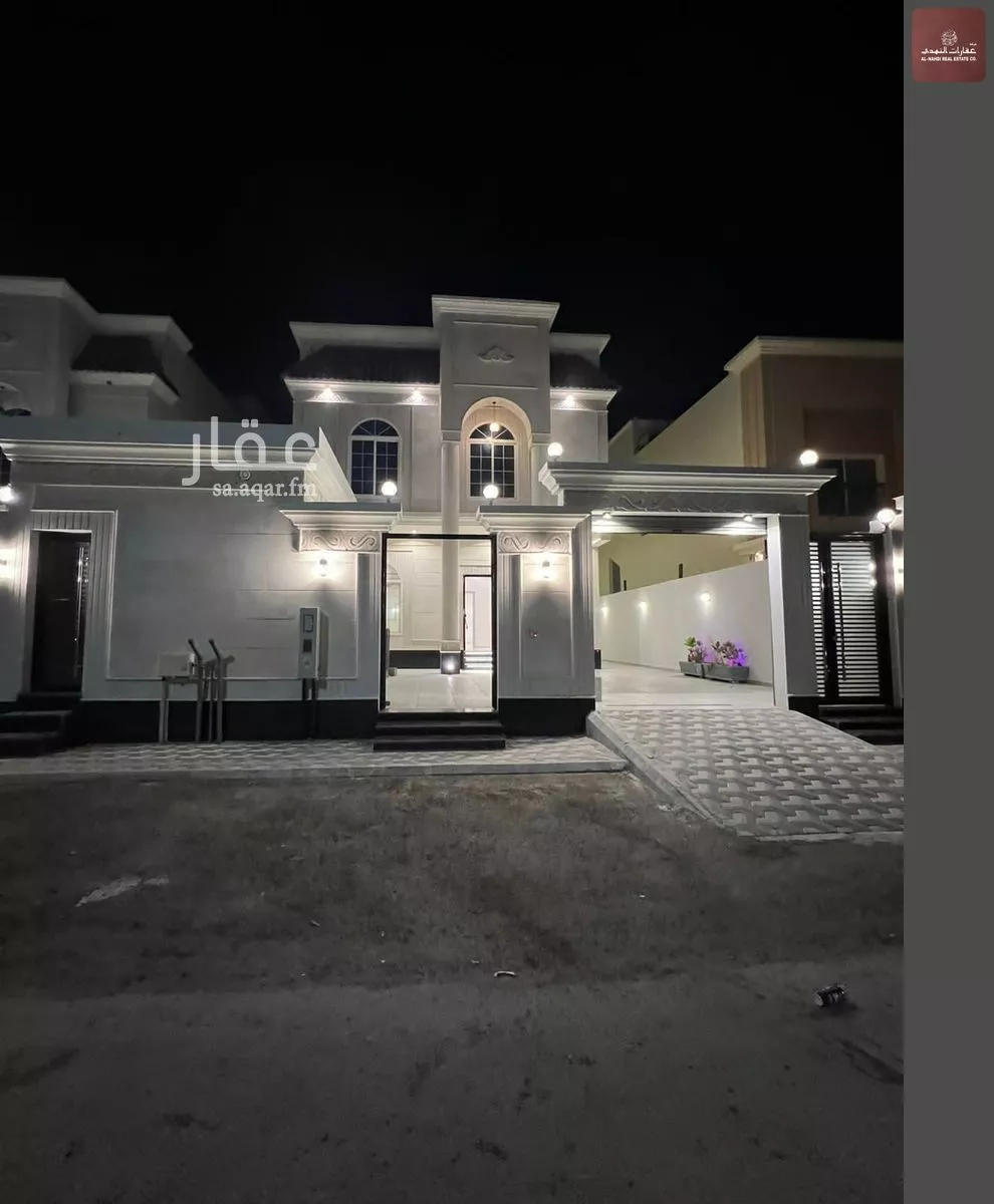 6 bedroom villa in Al Buhairah 2