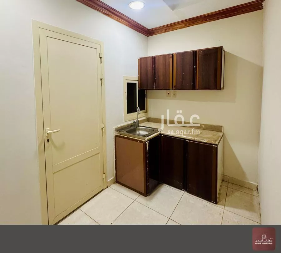 شقة 1 غرف في الثقبة 4