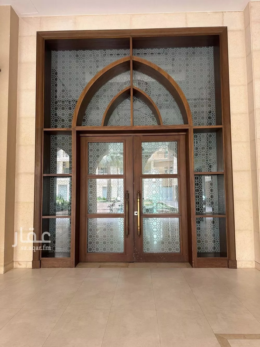 شقة 4 غرف في القصور 5