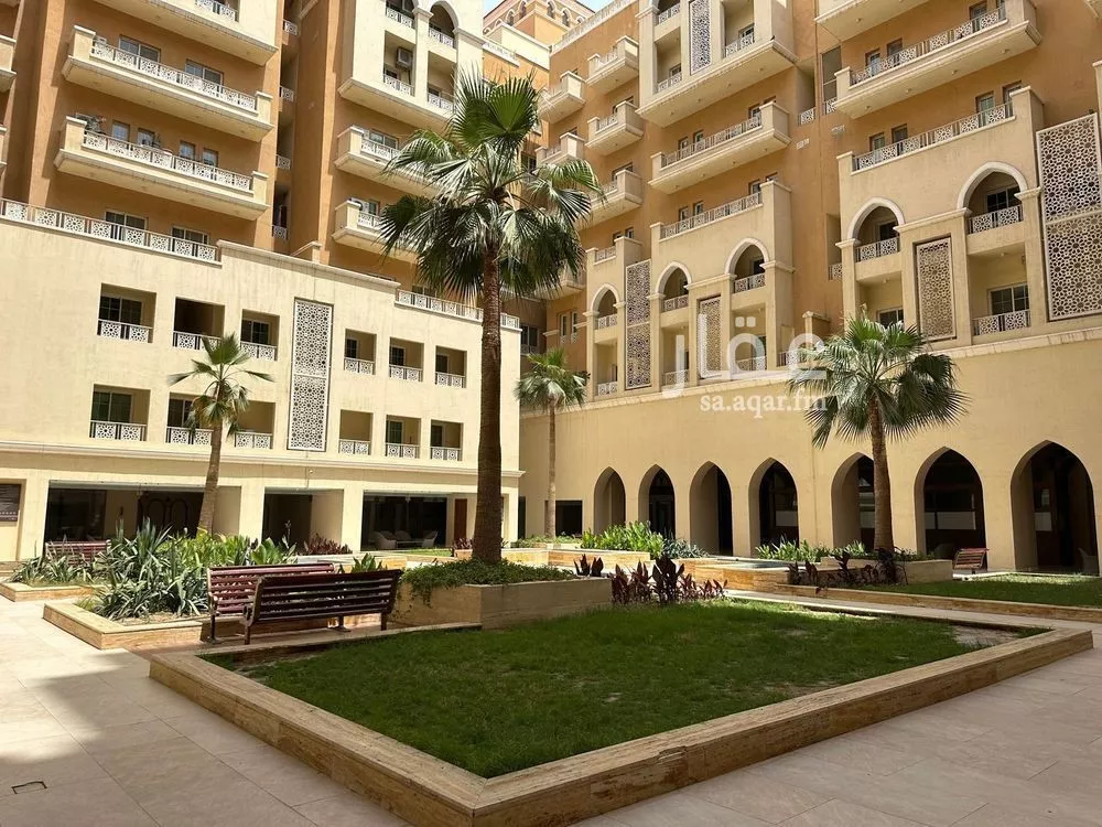 شقة 4 غرف في القصور 3