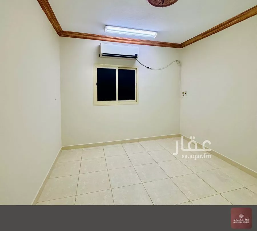 شقة 1 غرف في الثقبة 2