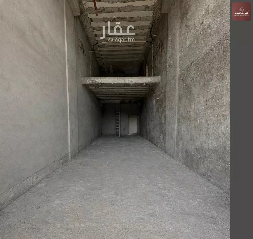 محل 574 م² في العقربية 3