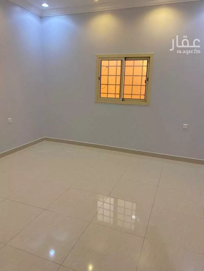 شقة 3 غرف في الرمال 3