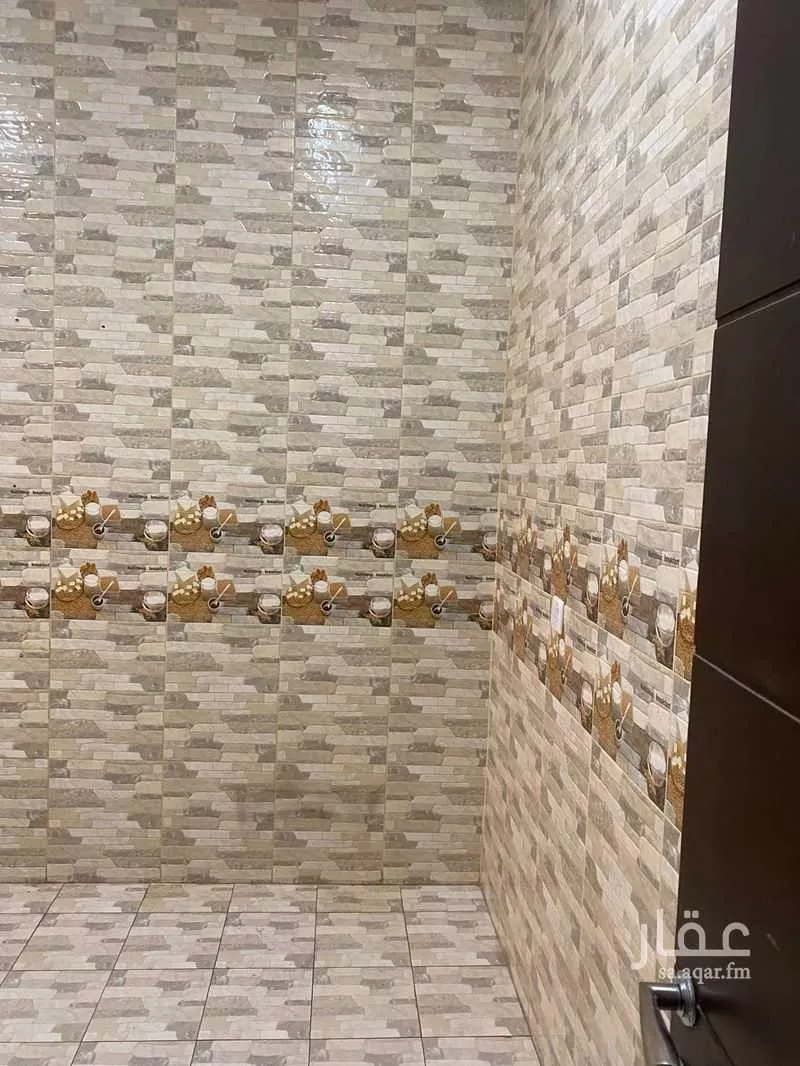 شقة 3 غرف في الرمال 5