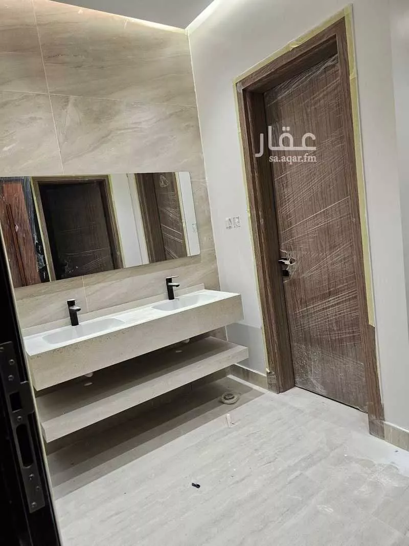 دور 5 غرف في السكة الحديدية 1