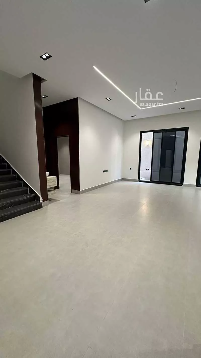 فيلا 4 غرف في الرمال 3