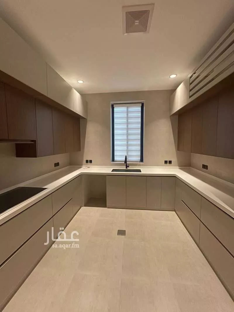 4 bedroom apartment in Al Manar 5