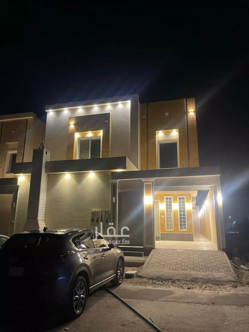 8 bedroom villa in Ash Sharq 4