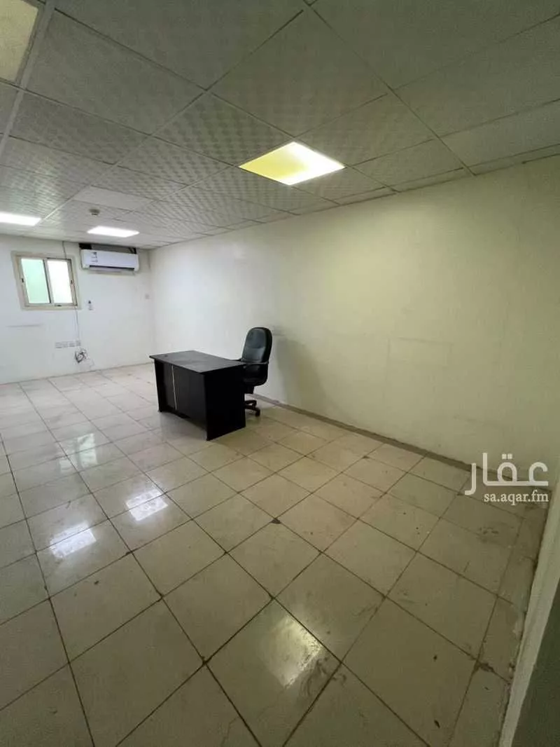 مكتب 15418 م² في السلي 3