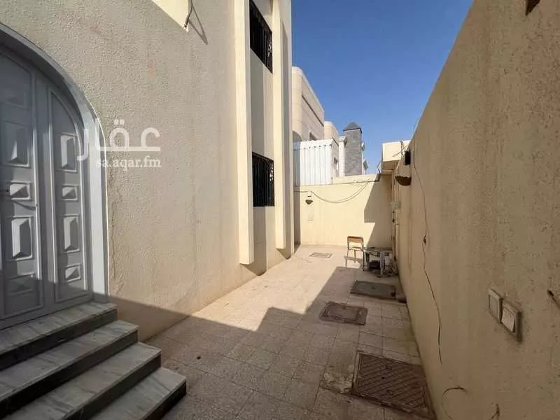 6 bedroom villa in Al Rabwa, Riyadh 4