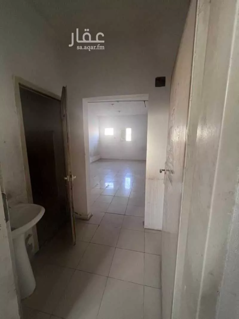 18 bedroom building in Al Sulay, Riyadh 11