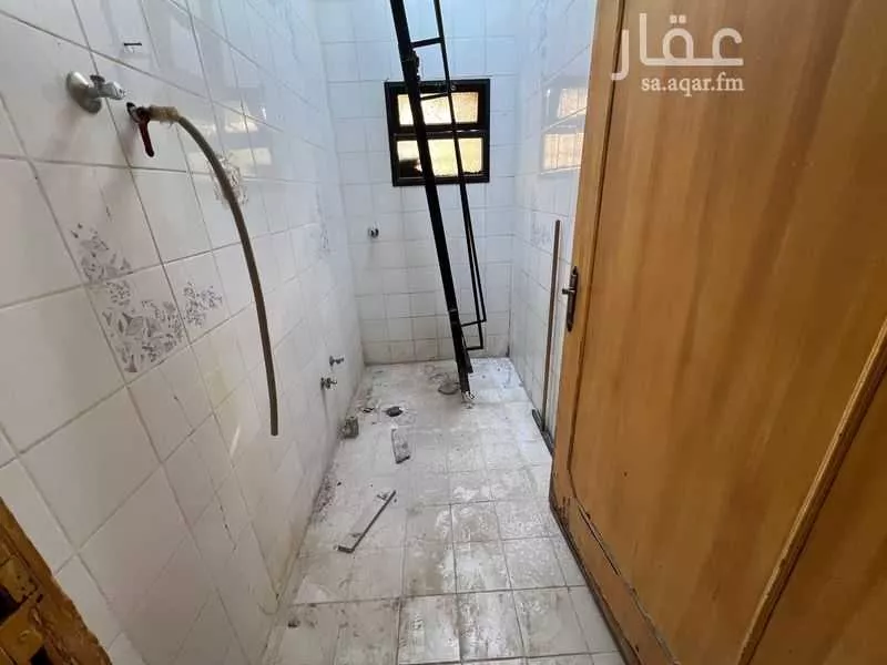 6 bedroom villa in Al Rabwa, Riyadh 21