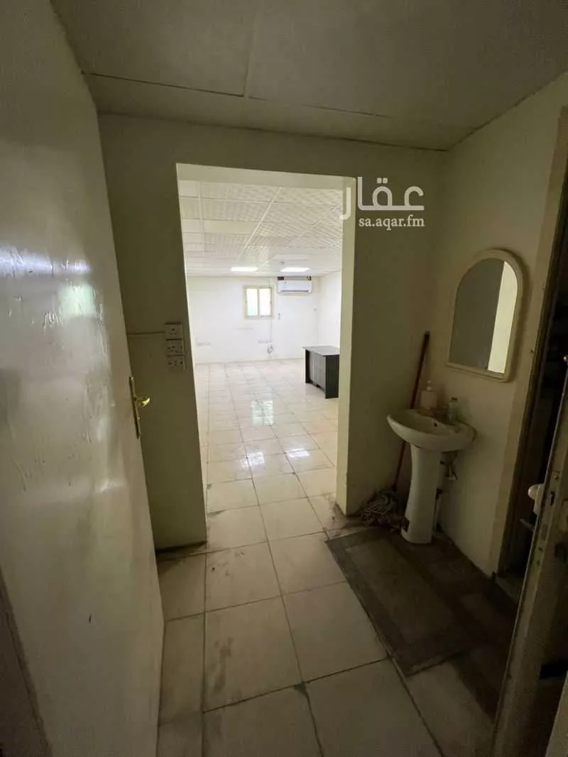 مكتب 15418 م² في السلي 5