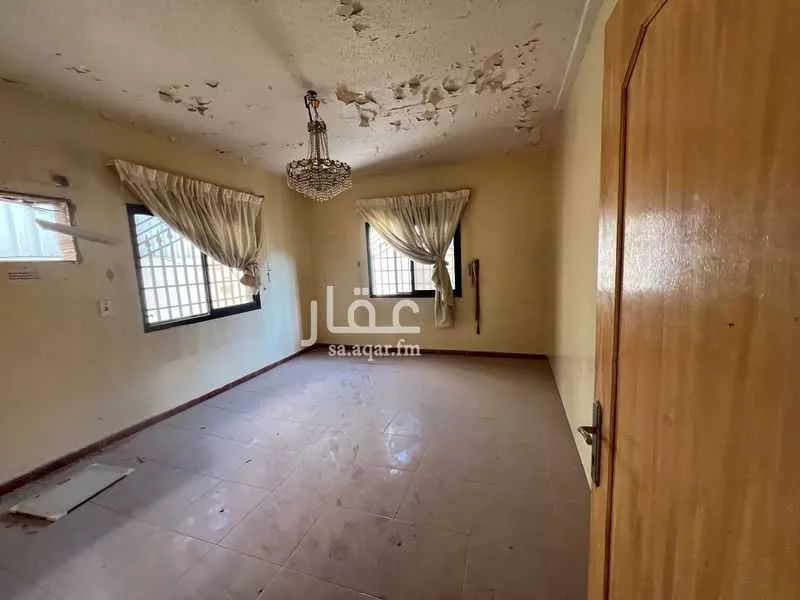 6 bedroom villa in Al Rabwa, Riyadh 5