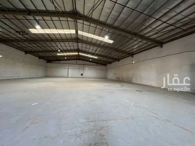 مستودع 1125 م² في المشاعل 3
