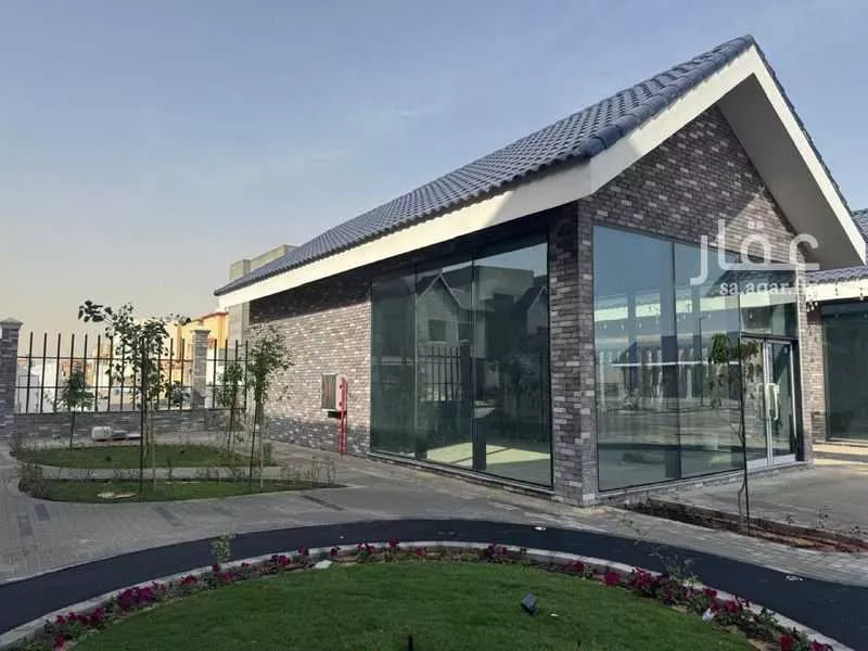 shop in At Tahliyah, Eastern Province 7