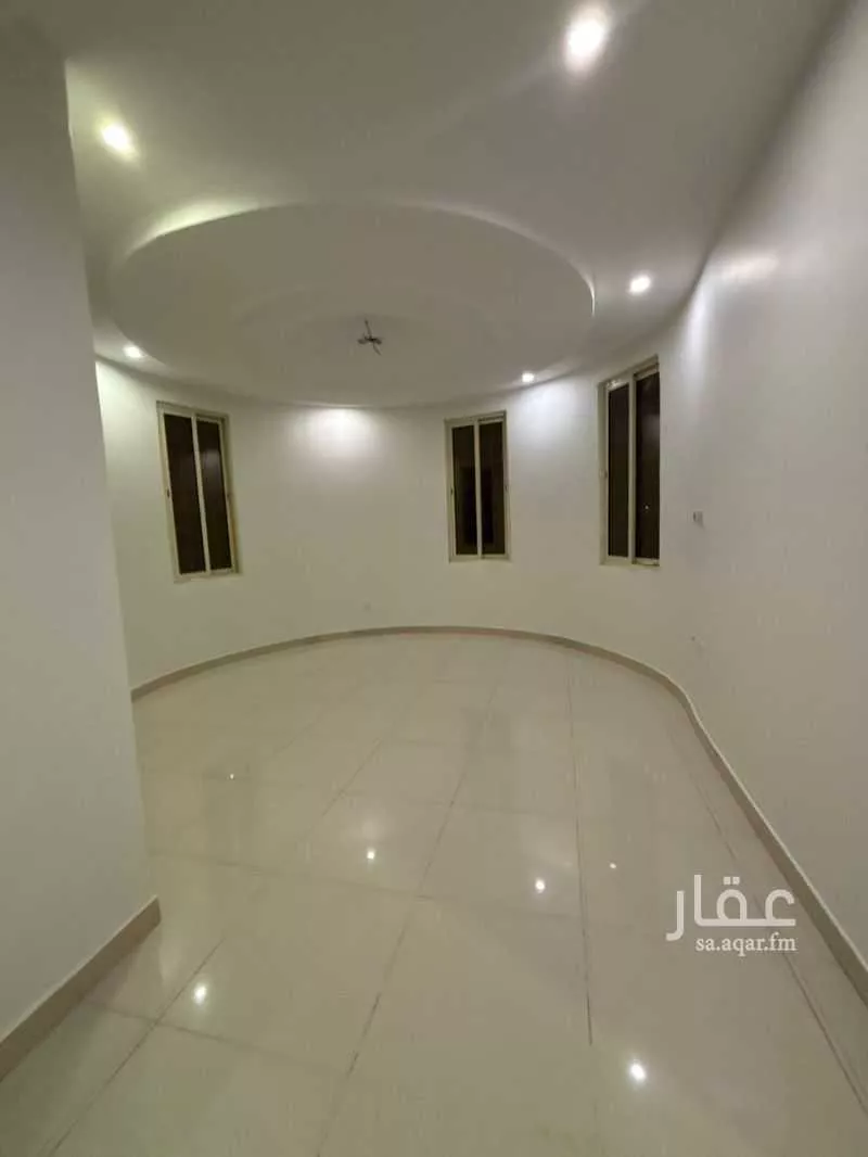 8 bedroom villa in Al Kawthar, Jeddah 9
