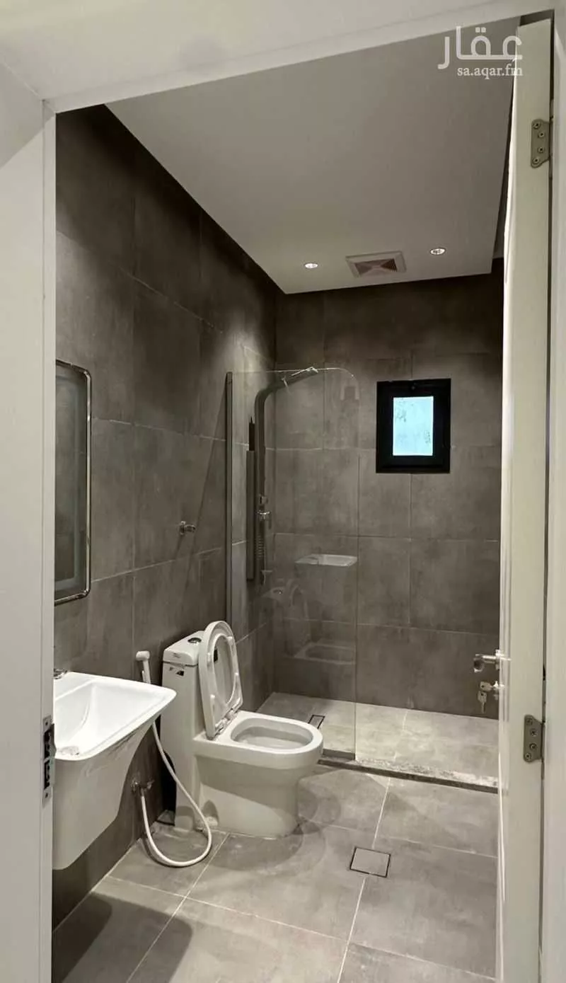 5 bedroom apartment in Al Sawari 2