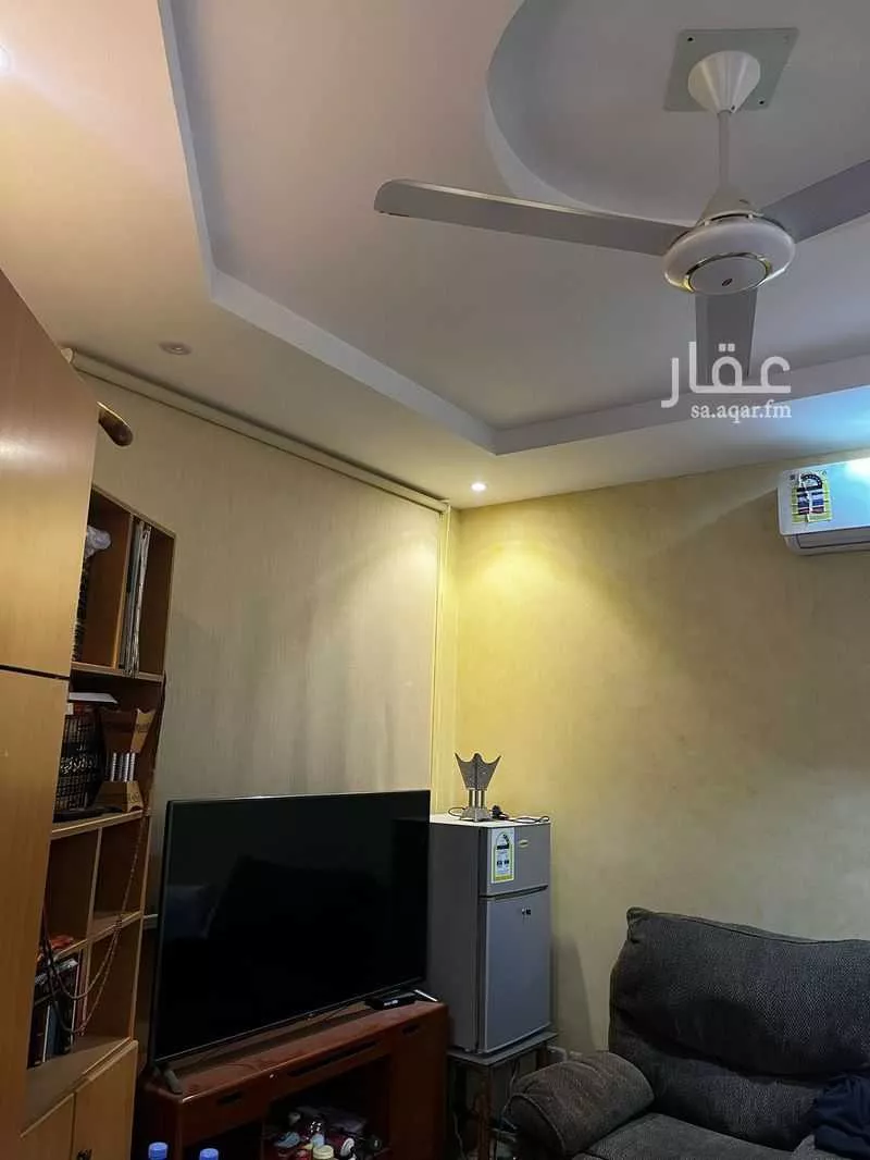4 bedroom villa in Al Fayha, Riyadh 8