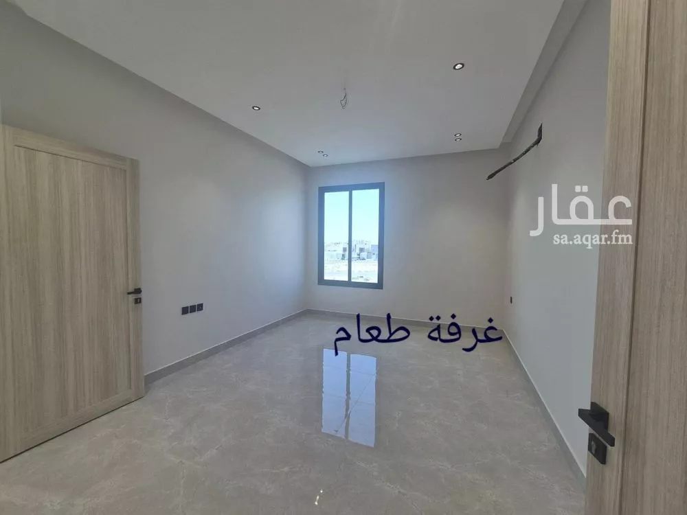 شقة 6 غرف في طيبة 4