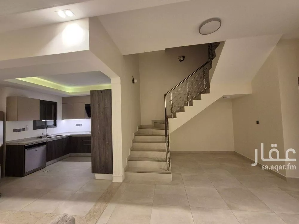 فيلا 6 غرف في البحيرة 5