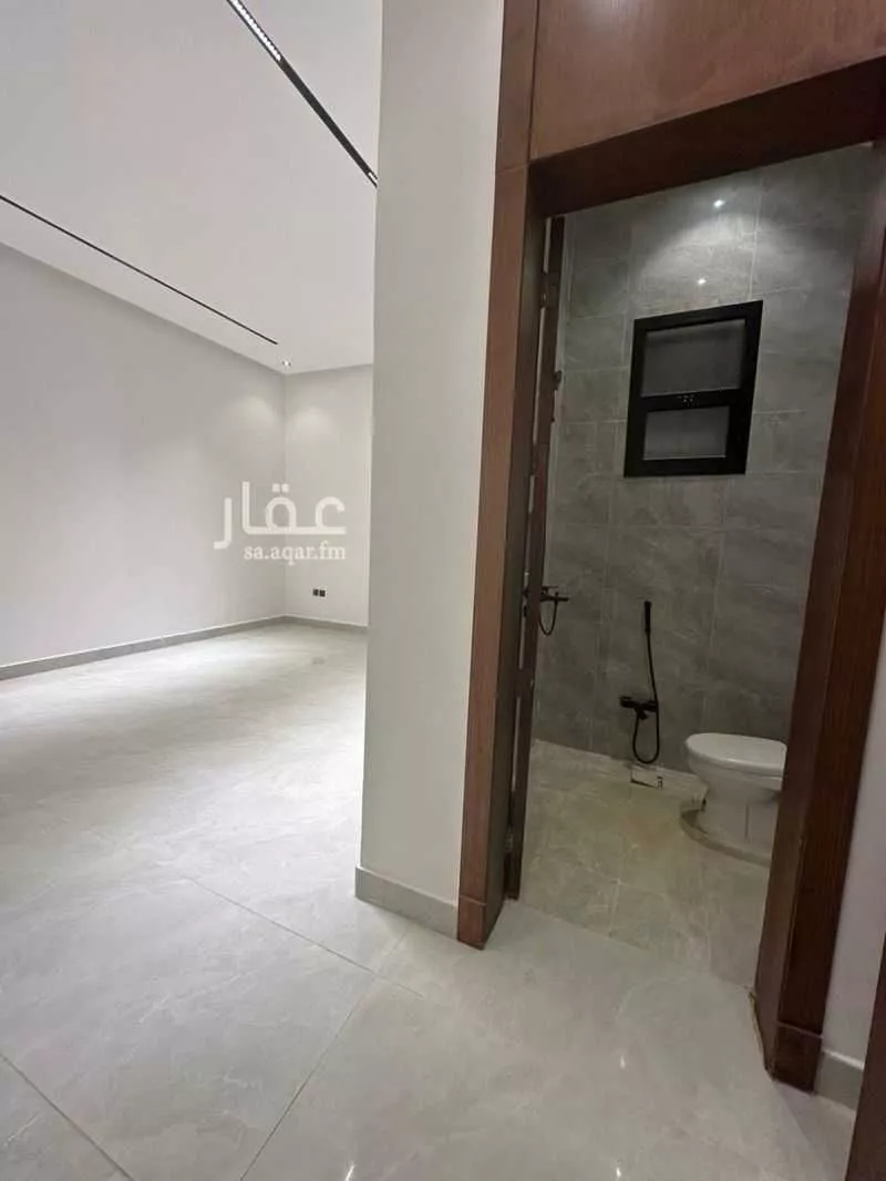 فيلا 6 غرف في الرمال 2