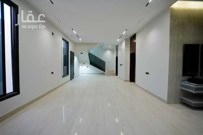 12 bedroom villa in Al Janadriyah 4