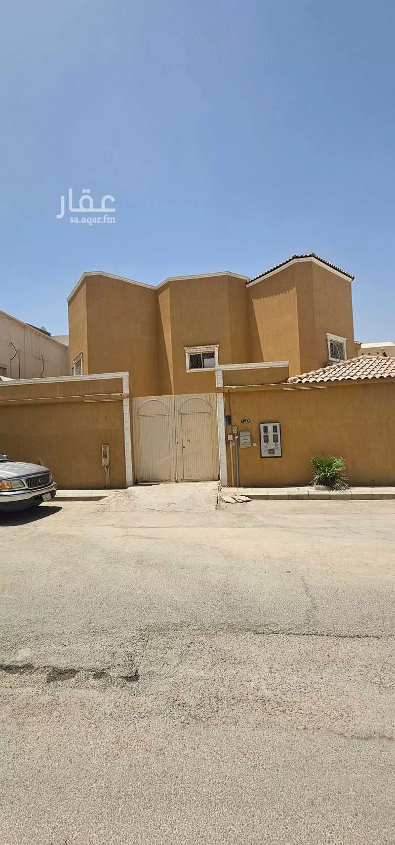 فيلا 8 غرف في الشهداء 3