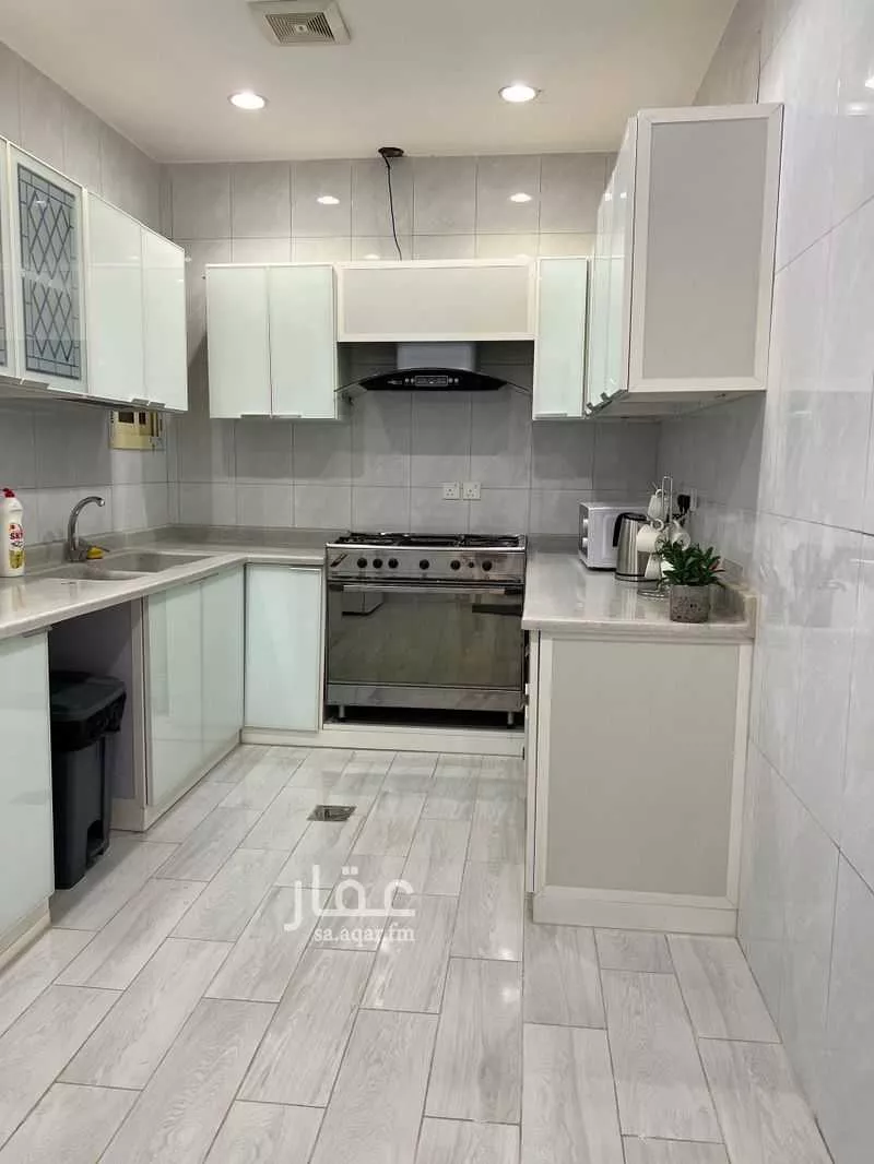 3 bedroom apartment in Al Rabie 1