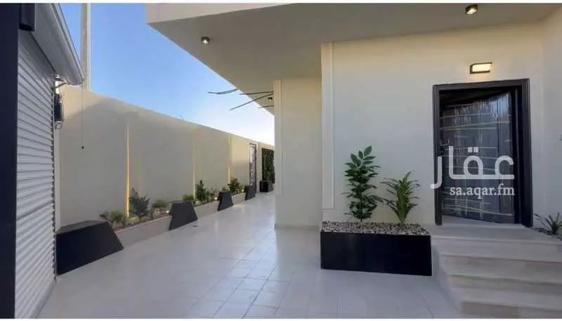 دوبلكس 6 غرف في المطار 2