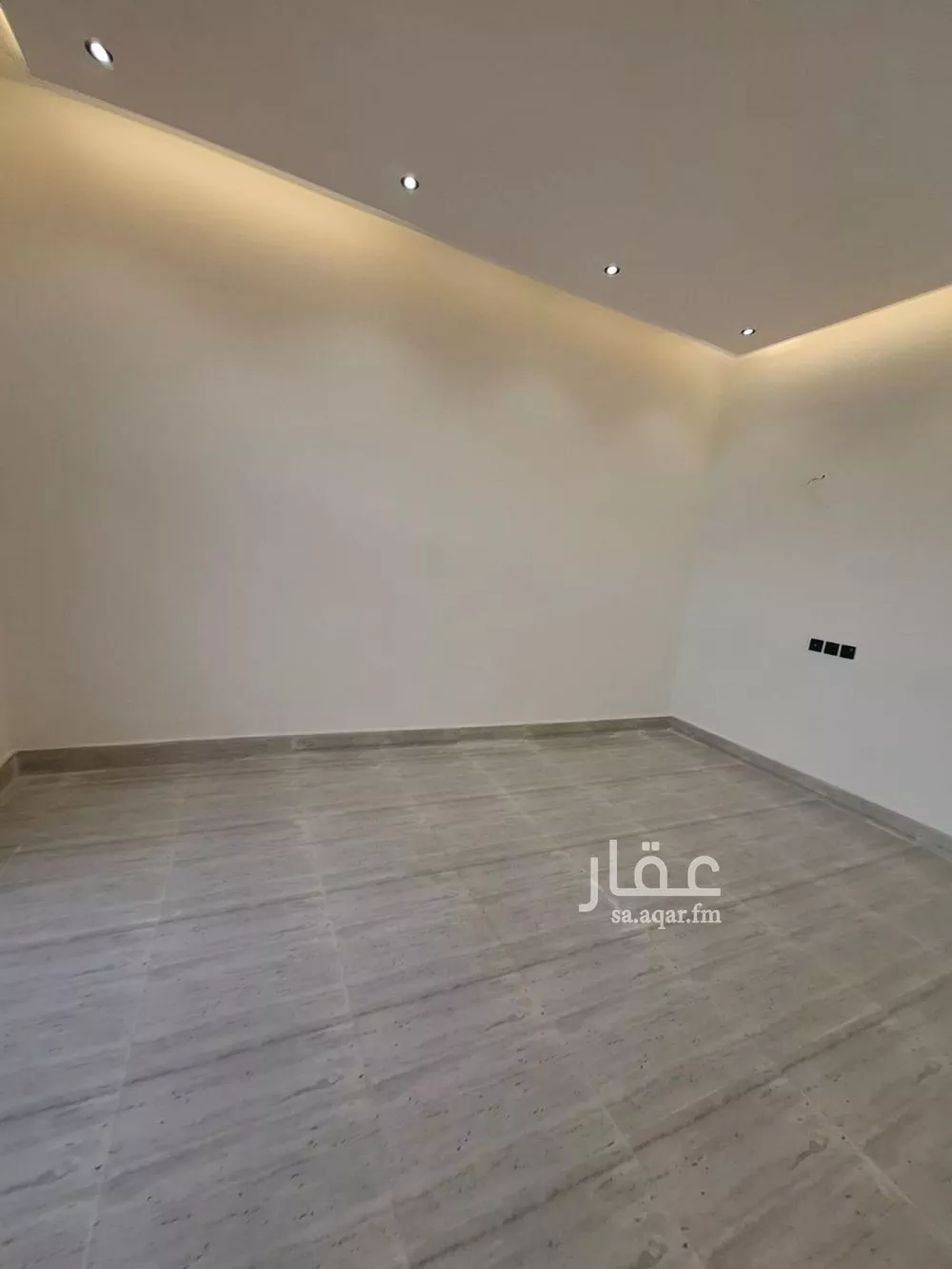 فيلا 5 غرف في طويق 4