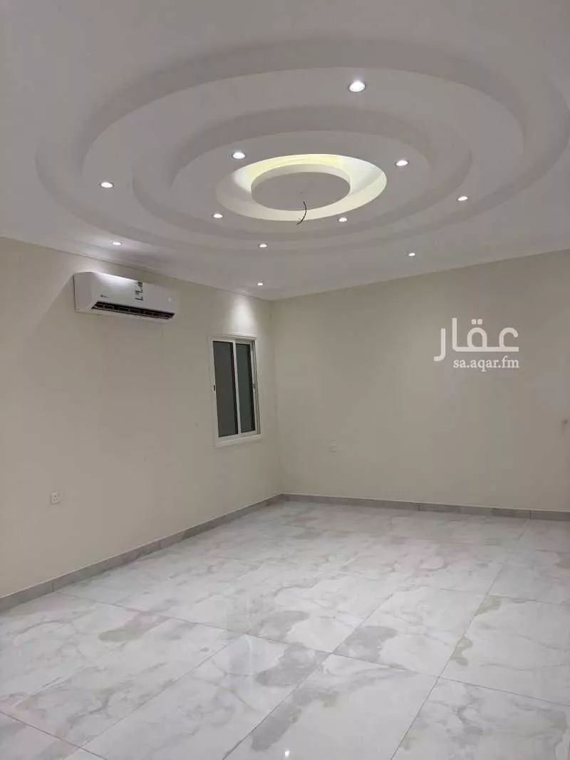 شقة 6 غرف في طيبة 1