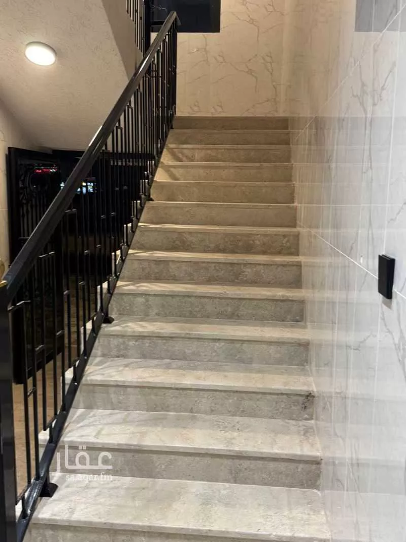 شقة 5 غرف في الندى 3