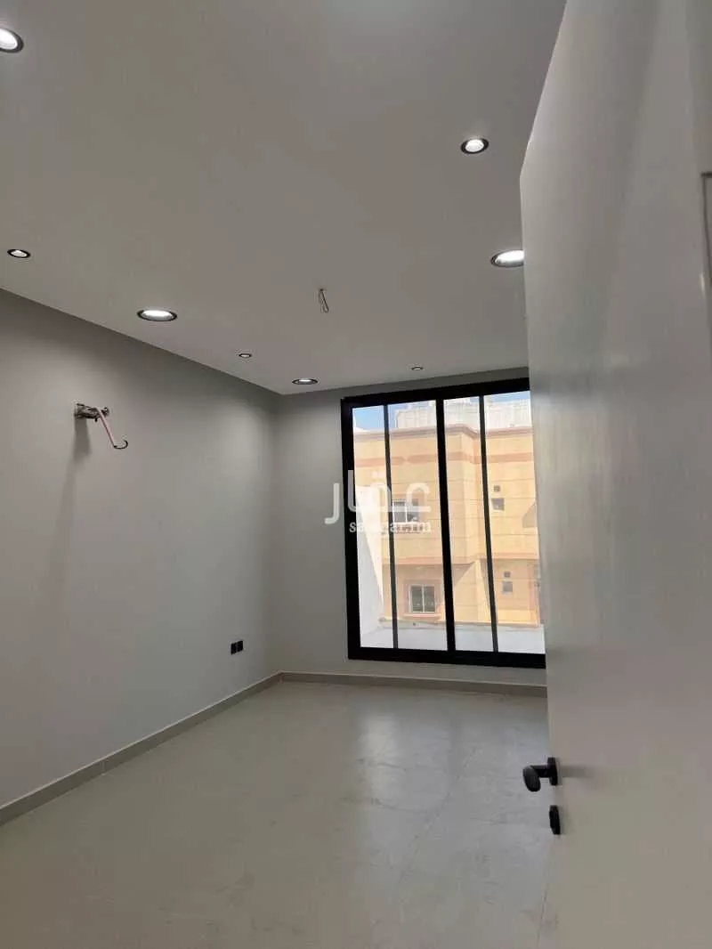 8 bedroom villa in Taibah, Eastern Province 5