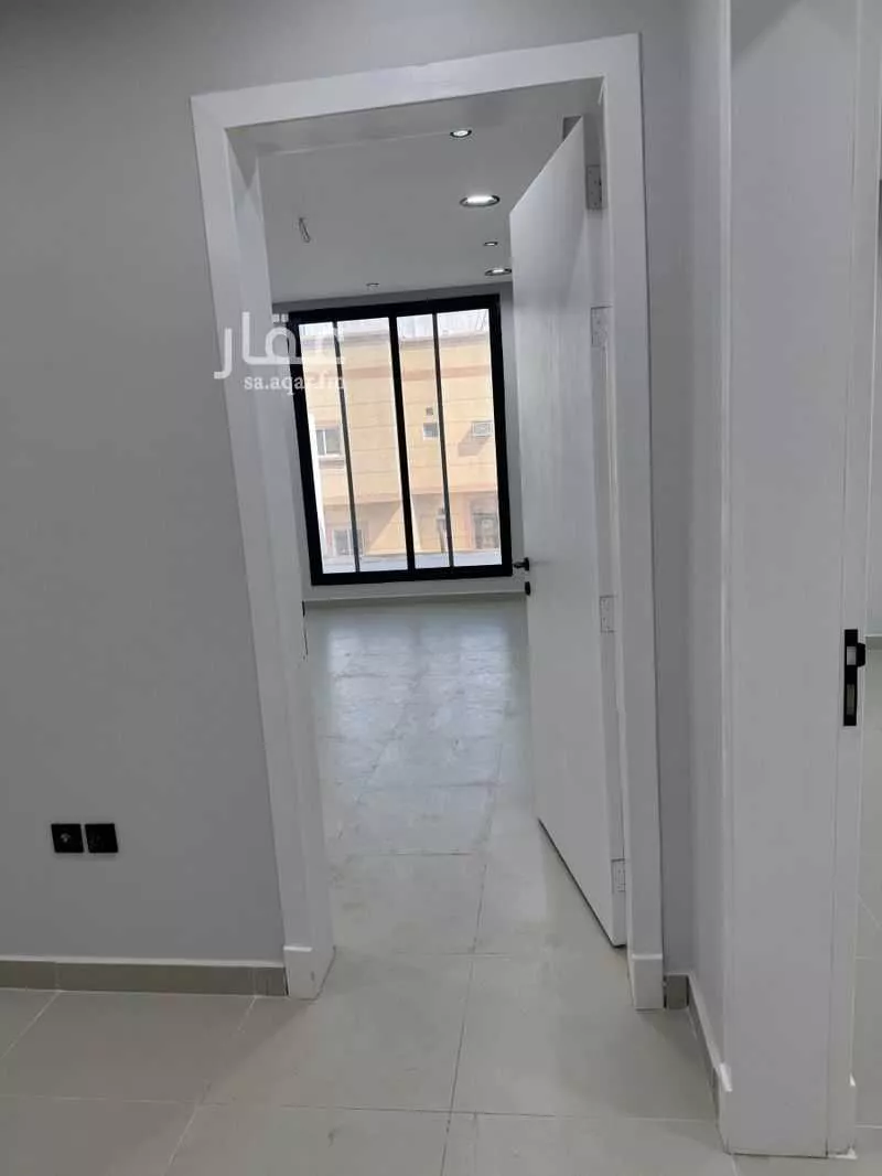 8 bedroom villa in Taibah, Eastern Province 8