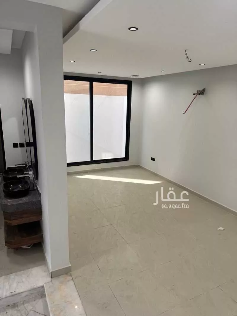 8 bedroom villa in Taibah, Eastern Province 12
